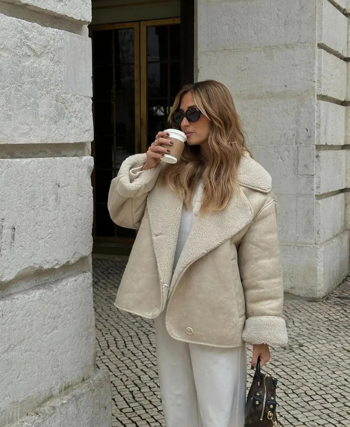 Stilvolle Lederjacke mit Fleece-Innenleben