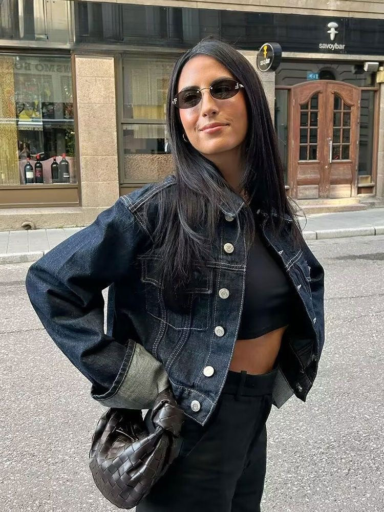 Damen Frühjahrssatz mit Cropped-Jacke und Hose