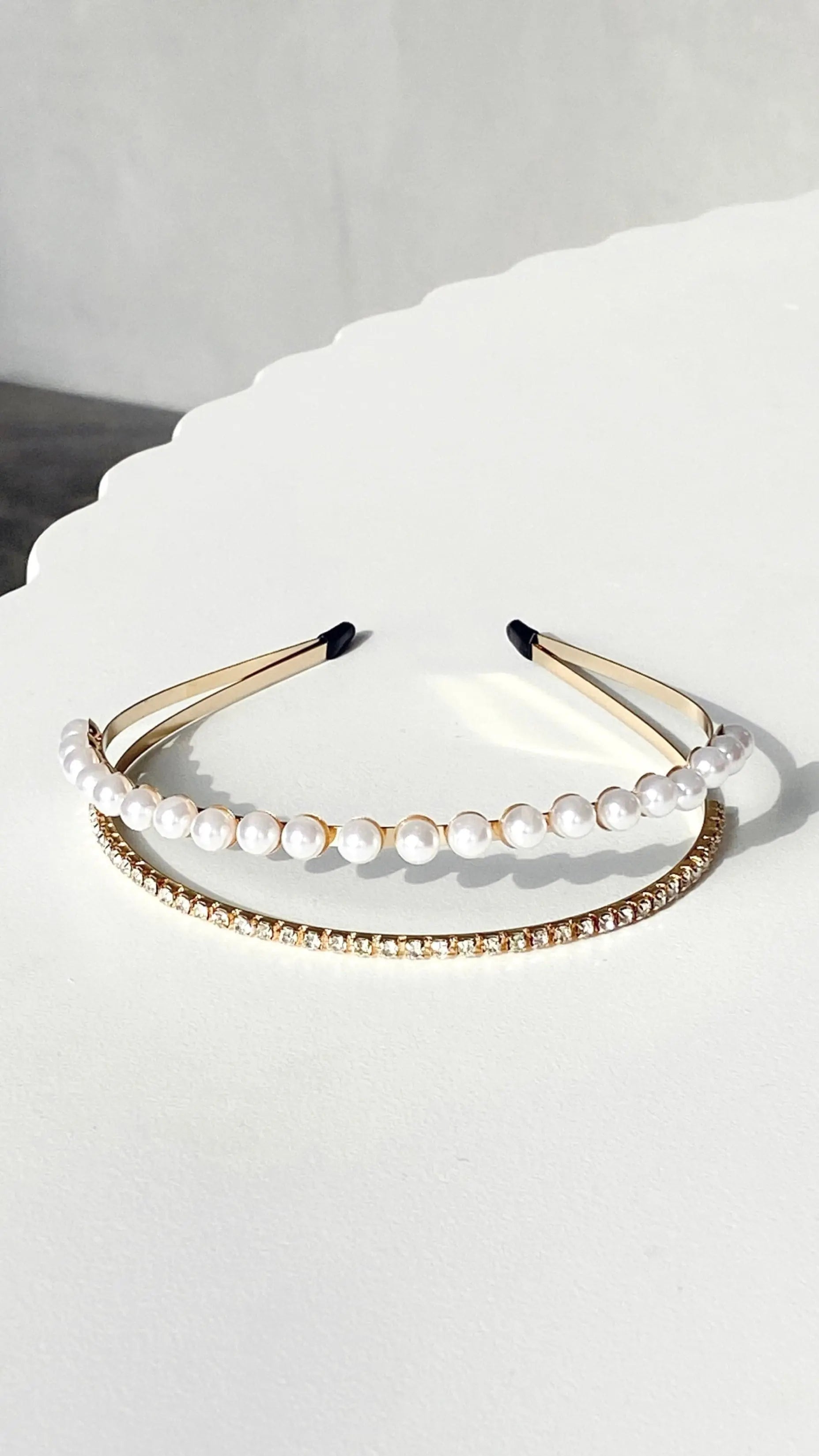 Goldene Kopfstück Mütze Damen - BerlinGlamour