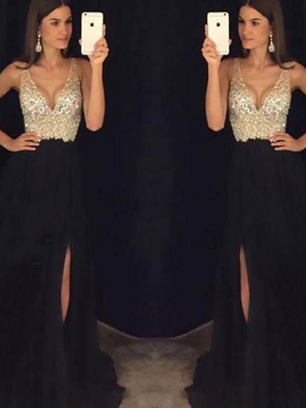 Fließendes BerlinGlamour Maxikleid mit seitlichem Pailletten-Schlitz und V-Ausschnitt