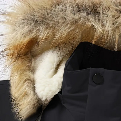 Isolierte Pufferjacke für Herren mit abnehmbarer Kunstpelzkapuze | Loravelle 4
