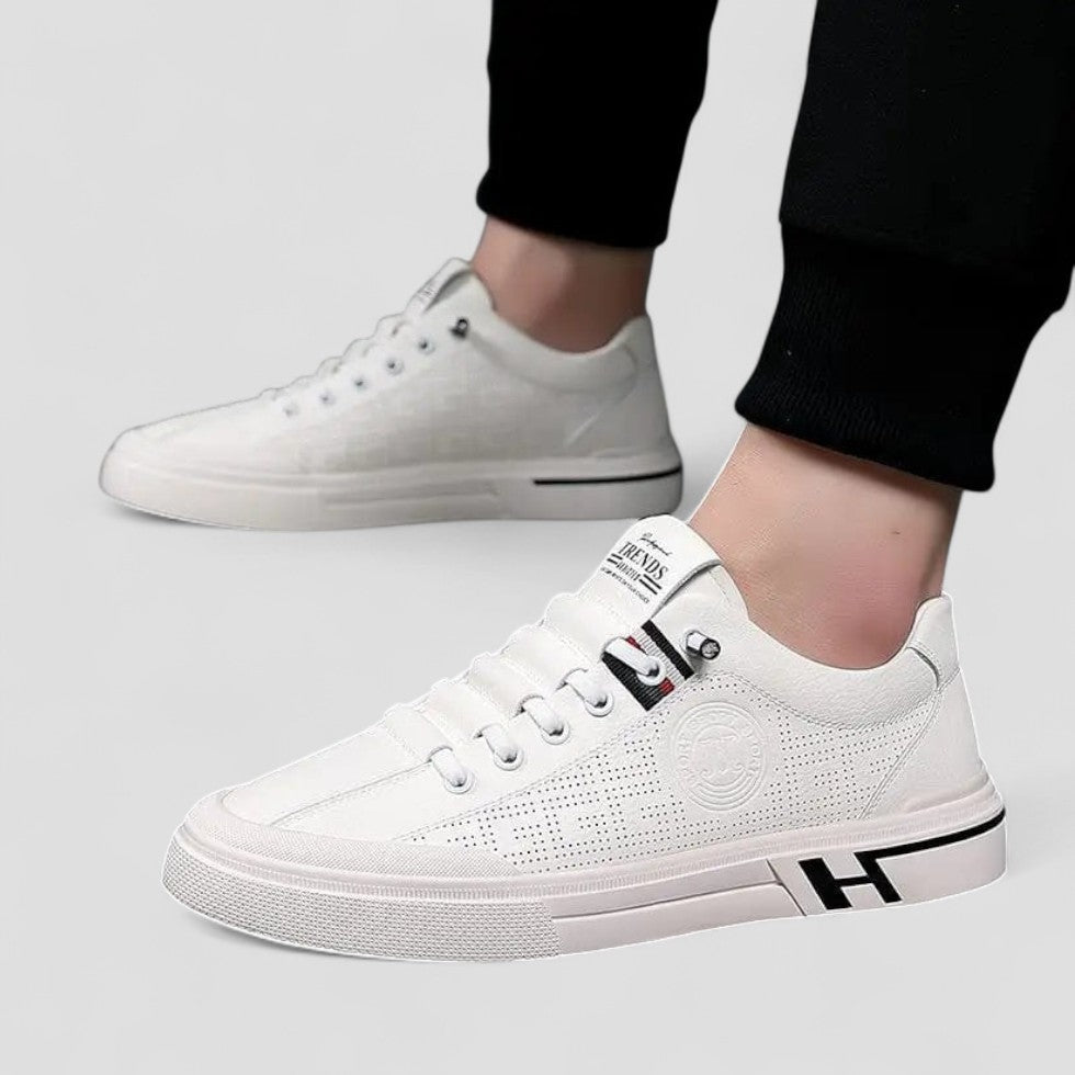 Klassische orthopädische Freizeit-Sneaker 1