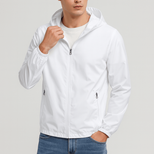 LUXEOUTFIT | Leichte, wasserdichte Windjacke mit Kapuze 0