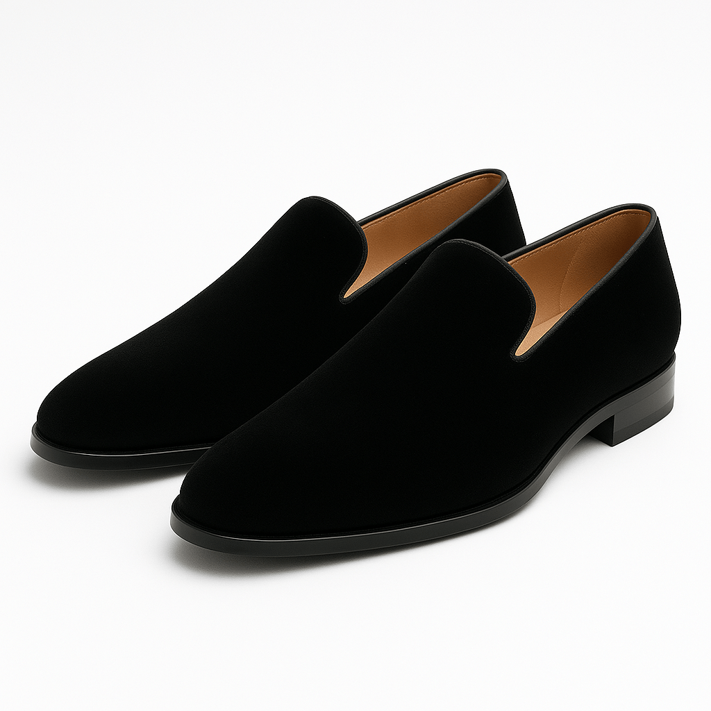 LUXEOUTFIT | Moderne klassische Wildleder-Loafer 0