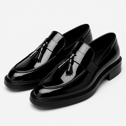 LUXEOUTFIT | Polierte Loafer mit Quaste 0