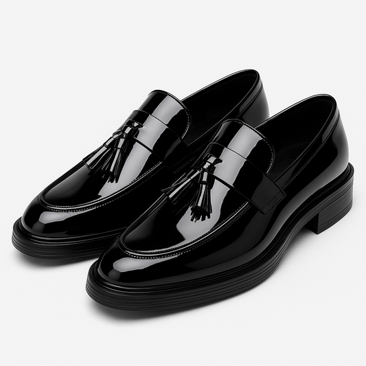 LUXEOUTFIT | Polierte Loafer mit Quaste 0