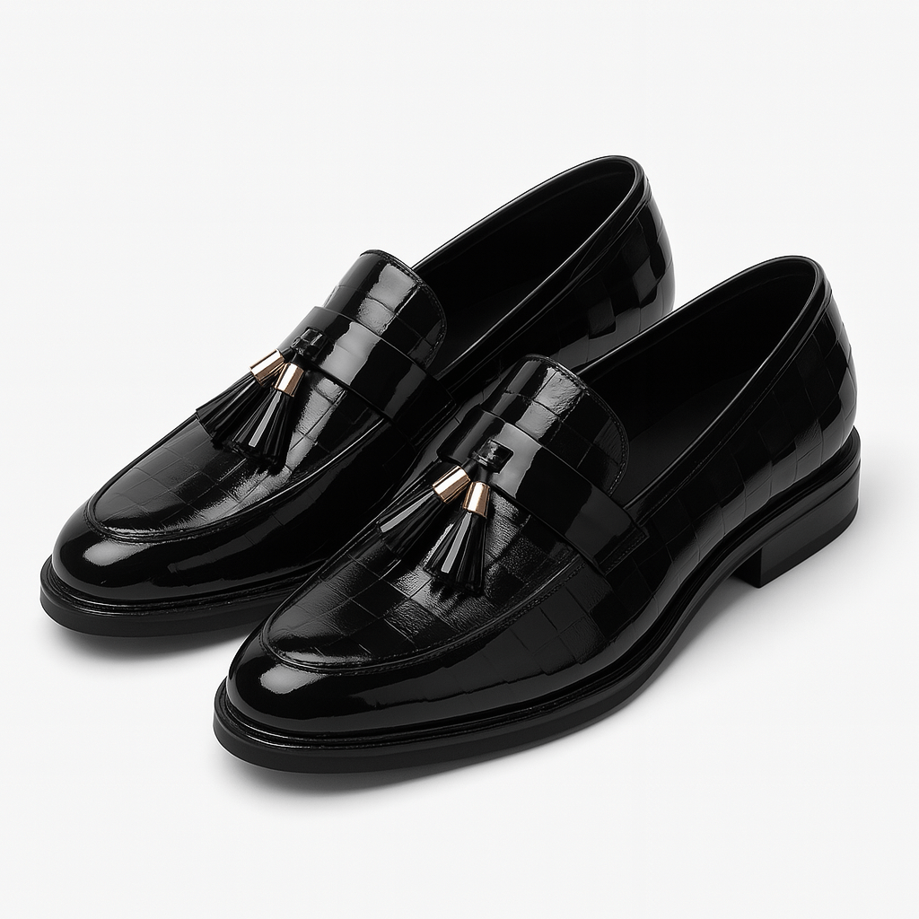 LUXEOUTFIT | Raffinierte vegane Loafer mit Quaste 3
