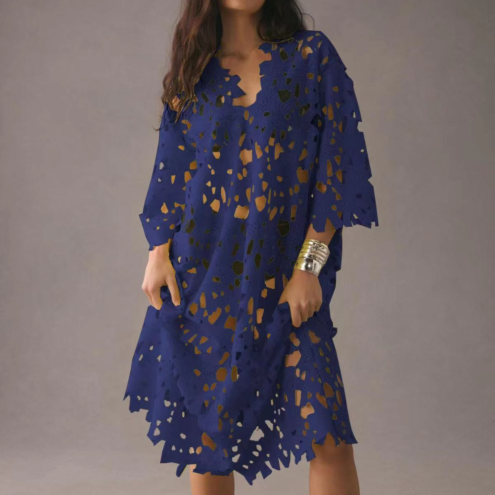 Midi-Kleid von Laurina mit Stickereien und schwungvollem Schnitt