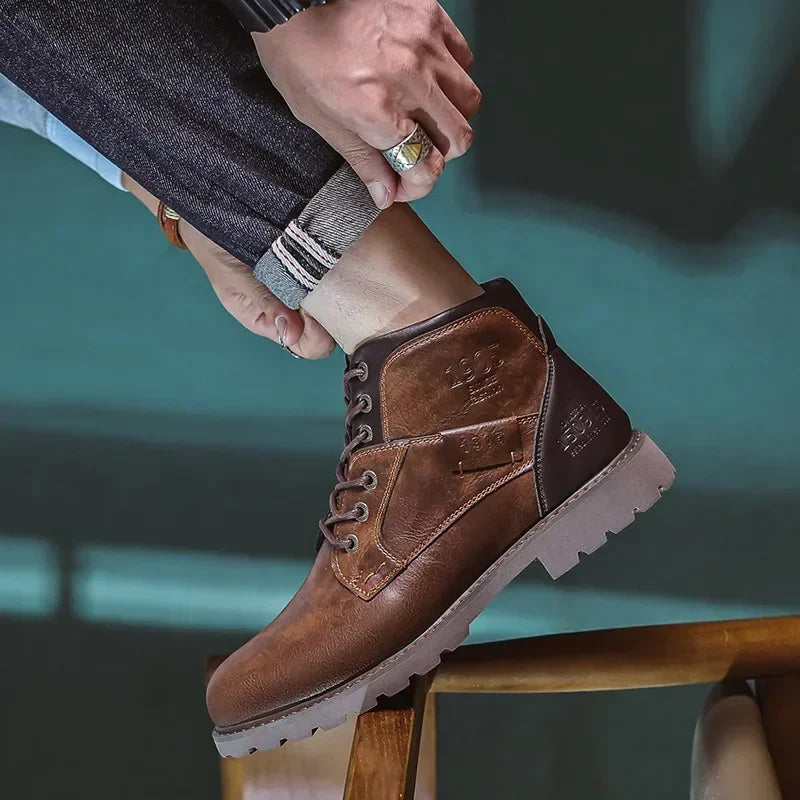 Lederstiefel - Schwarze und braune Schnürstiefeletten für Männer-Chaps Herrenmode