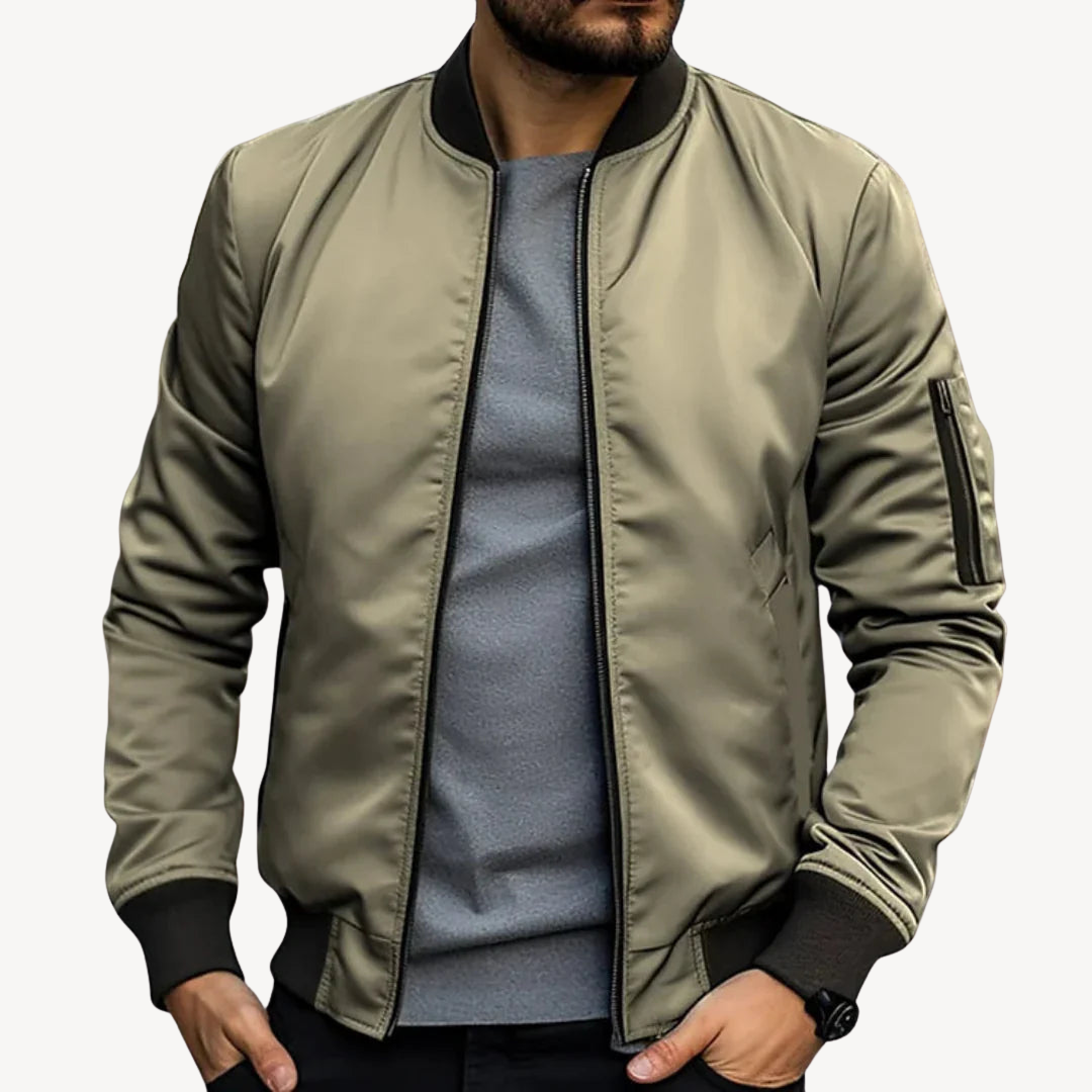 Leichte Nylon-Bomberjacke für Herren | Loravelle 6