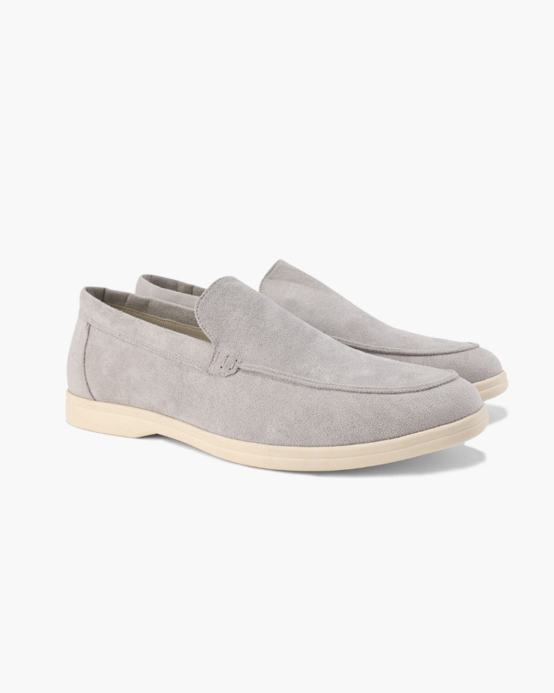 Sommer Outfit 3-teilig mit Streifenhemd Leinenhose und Loafers