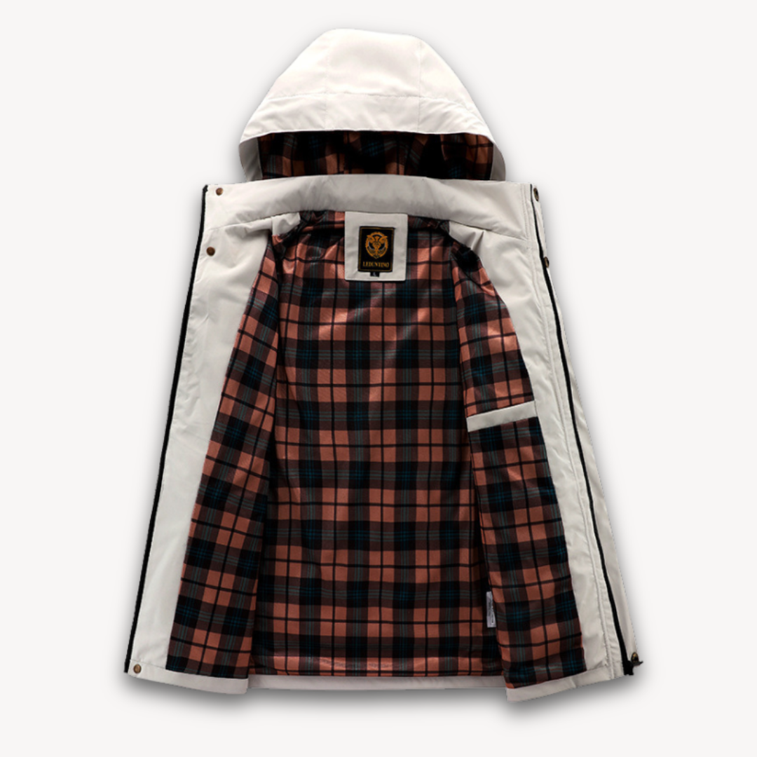 Loravelle | Wasserdichte Sommerjacke mit Kapuze für Herren 2
