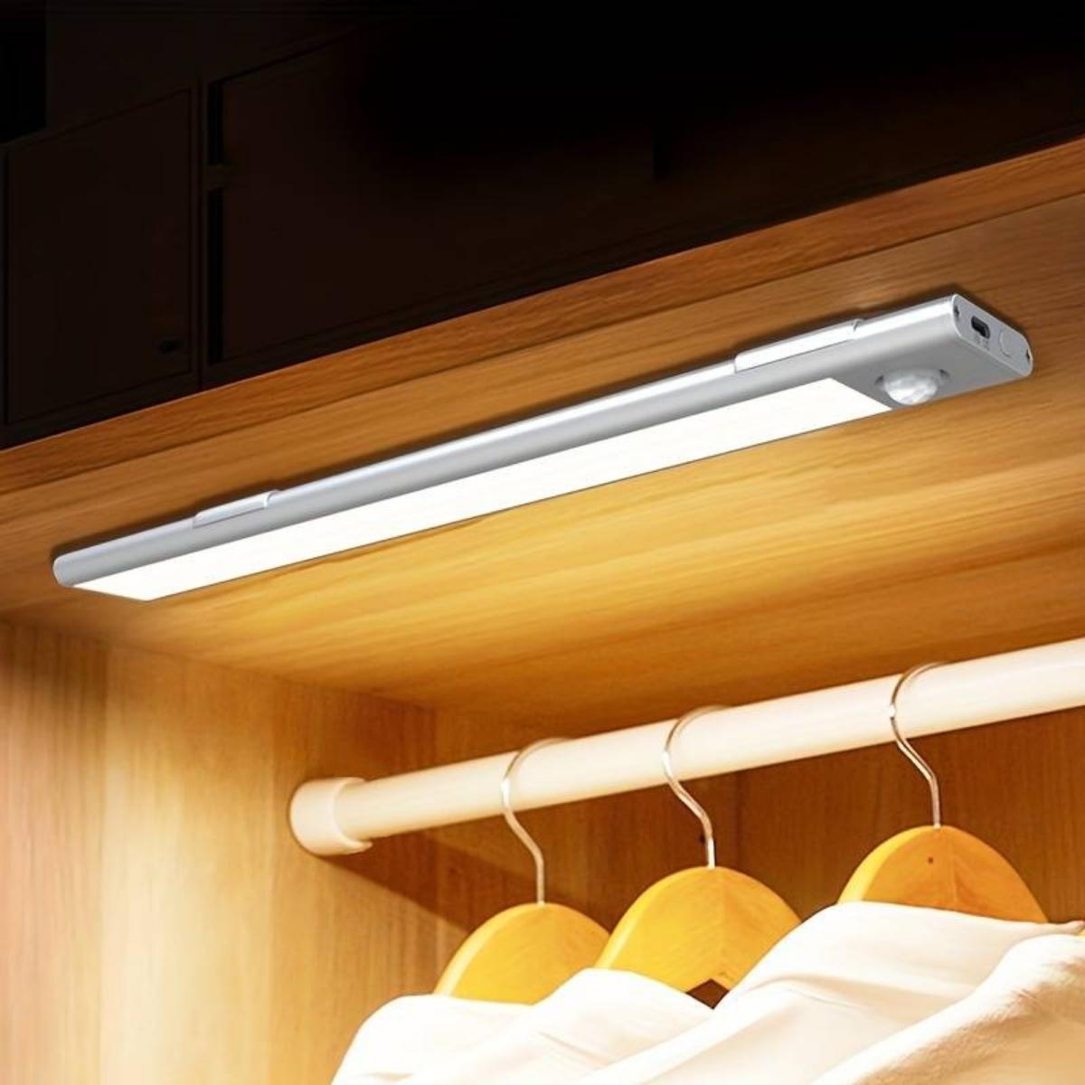LED Lampe Kabellos mit Sensor und 3 Lichtfarben
