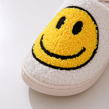 Weiche Pelzpantoffel Smiley Muster Warm