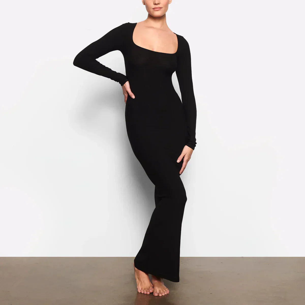 Schwarzes Langarm-Maxikleid Bodycon Damenkleid - BerlinGlamour