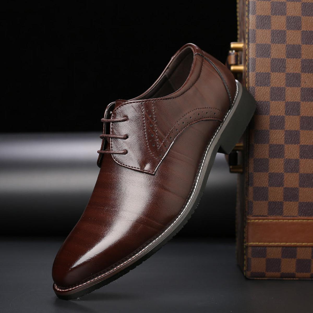 Herren Schnürschuhe Zeitlos Elegant Schwarz - BerlinGlamour