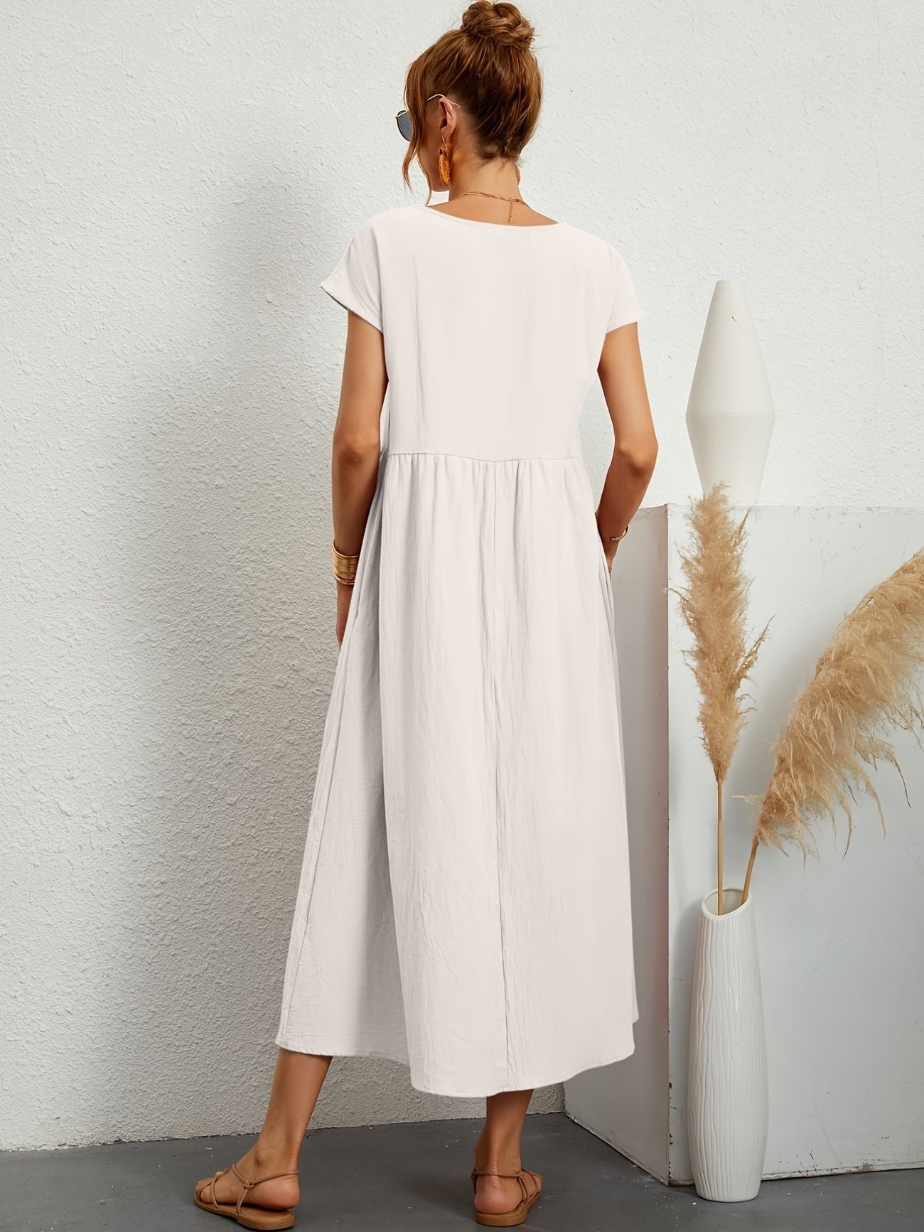 Elegantes Kleid Rundhals Ausschnitt Damenkleid Modern