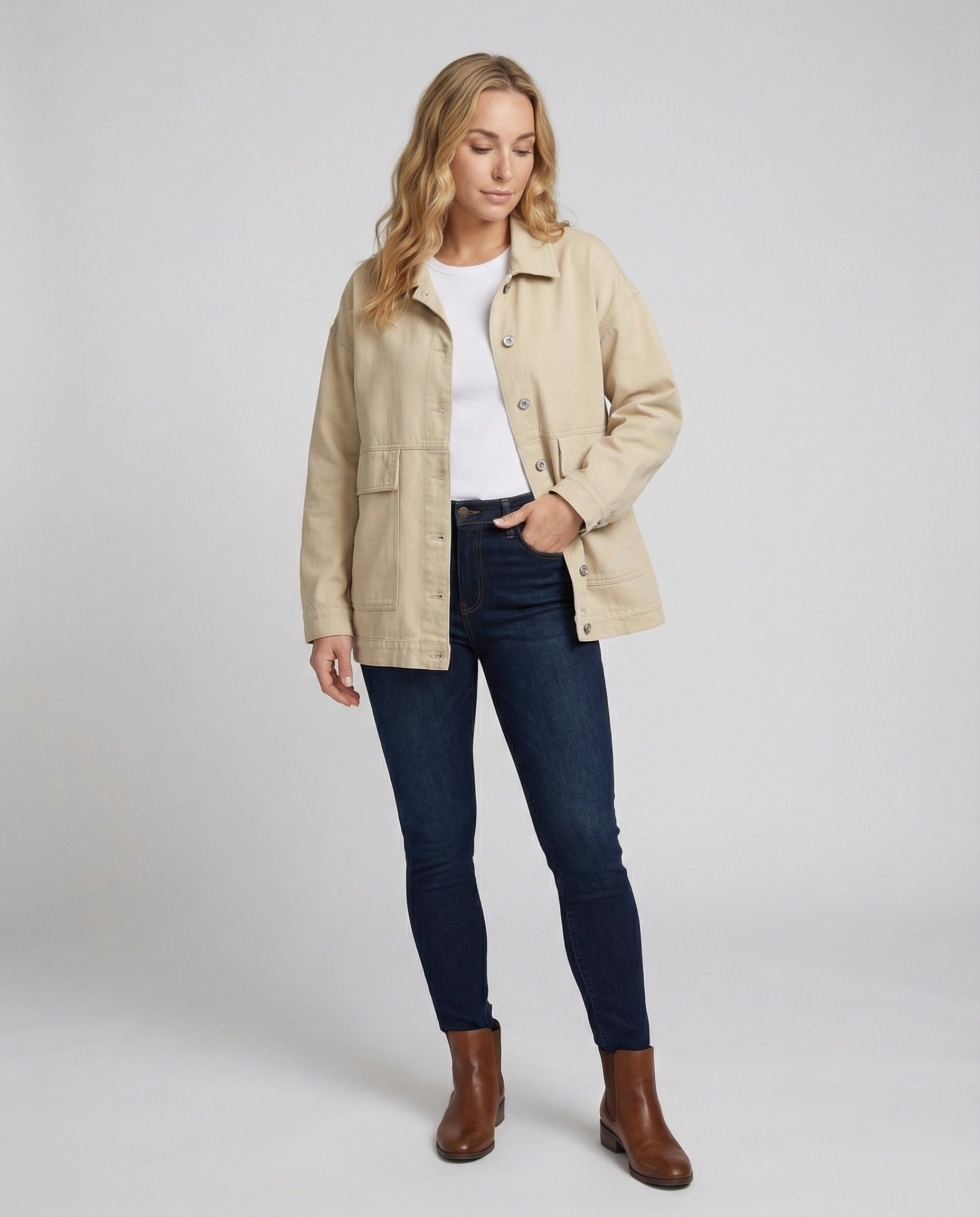Klassische Jeansjacke Modern Slim Fit Damen - BerlinGlamour