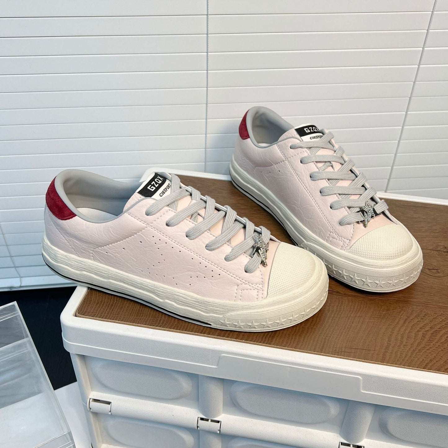 Damen Sneaker atmungsaktiv Lederoberfläche rutschfeste Sohle