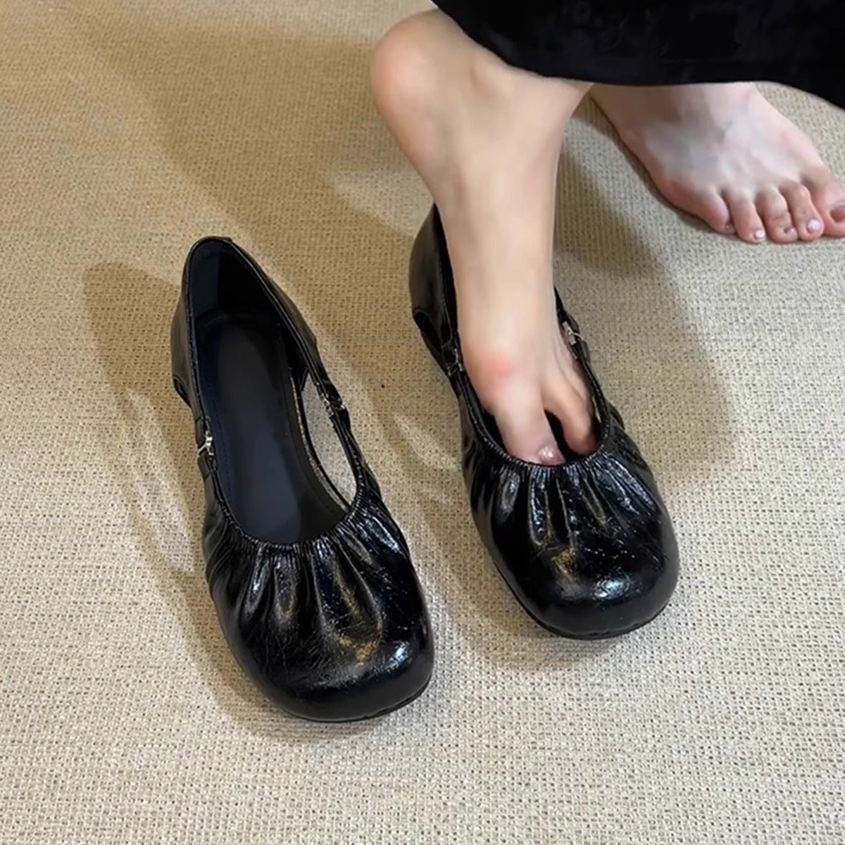 Damen Ballerinas Elastisch Falten-Design Anpassbarer Riemen - BerlinGlamour