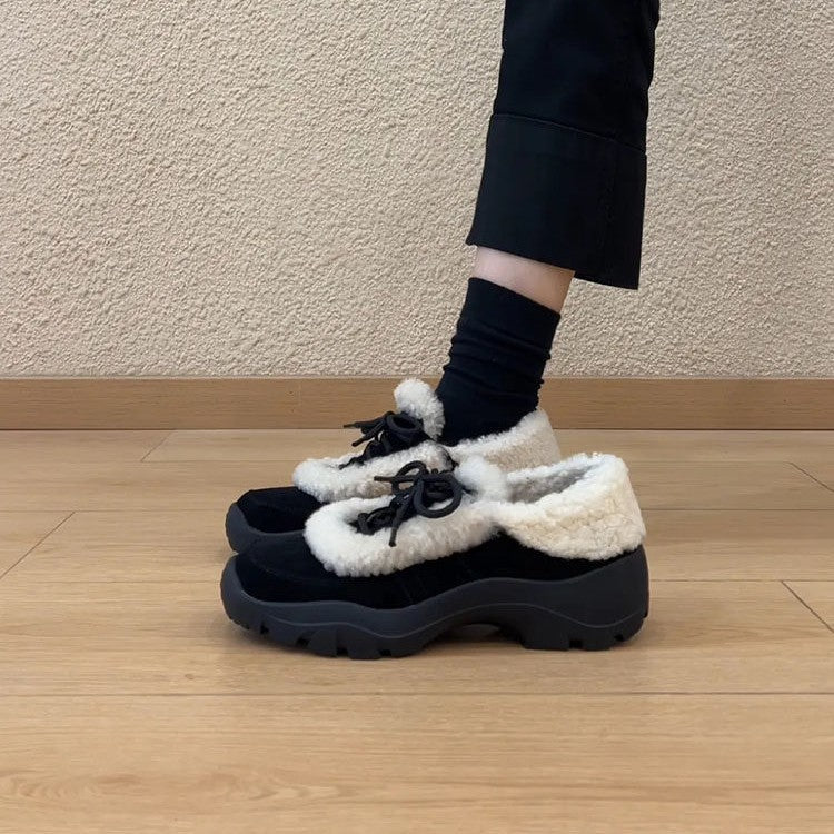 Damen Clogs Weich Flauschig Schnürsystem Komfort - BerlinGlamour