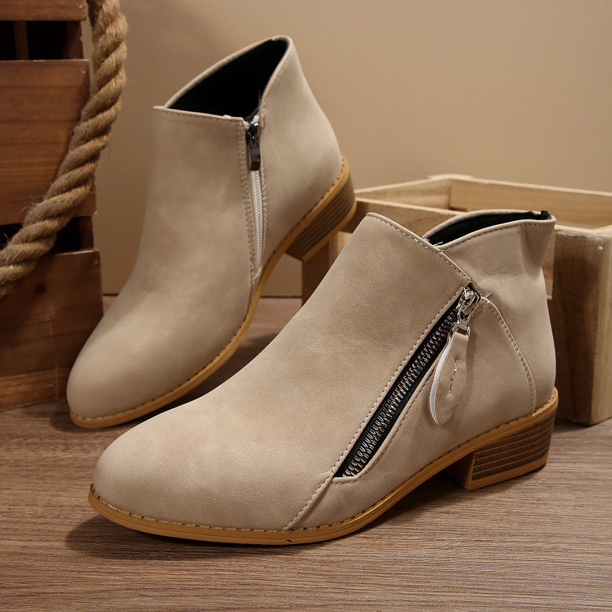 Damen Stiefeletten Bequem Blockabsatz Schwarz Modisch - BerlinGlamour