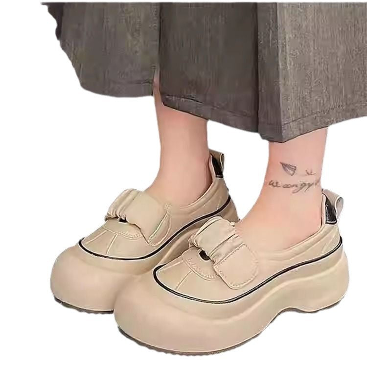 Damen Slipper mit dicker Sohle und Klettverschluss Komfortabel