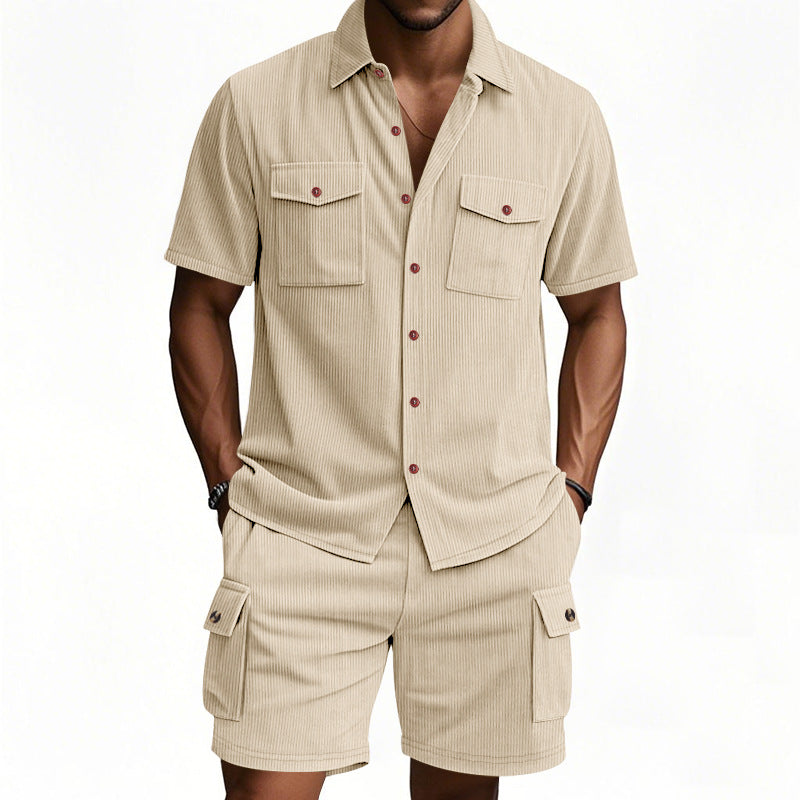 Herren Shorts-Set mit lässigem Freizeithemd und praktischen Taschen
