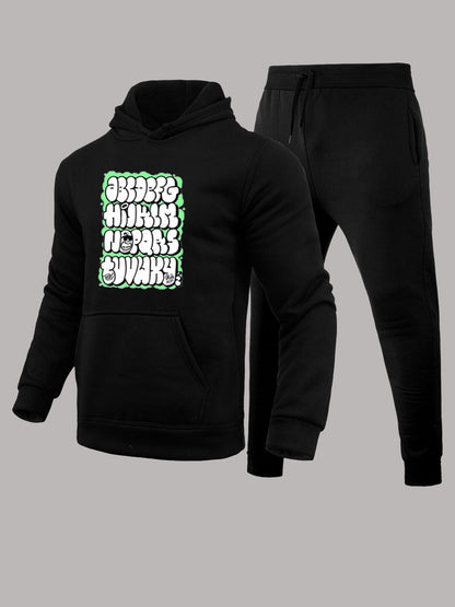 Herren Jogginganzug mit Kapuze und auffälligen Grafiken