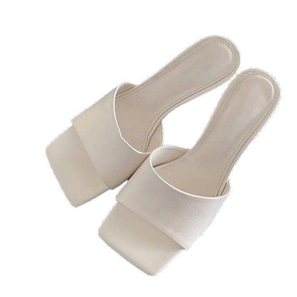 Damen Mules Offen mit Glitzer Obermaterial und Hochem Blockabsatz