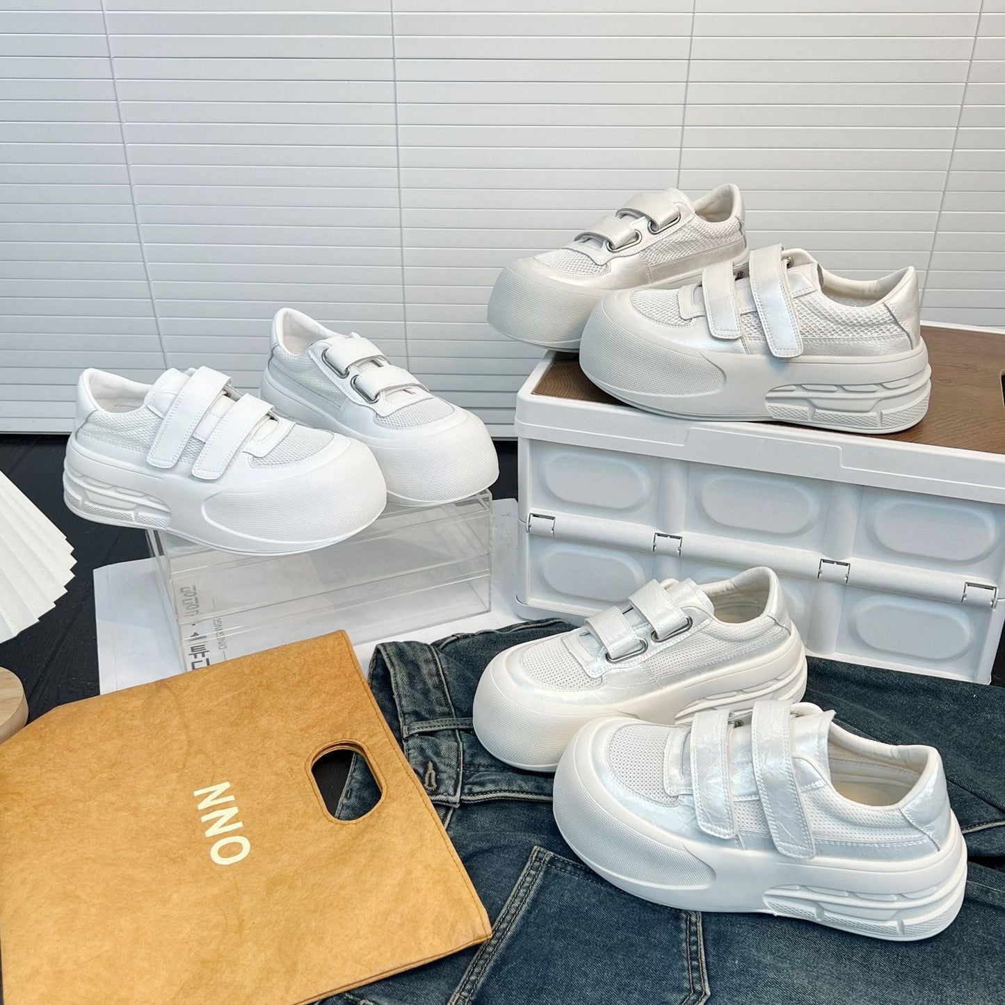 Damen Sneaker Sportlich Klettverschluss Weißen