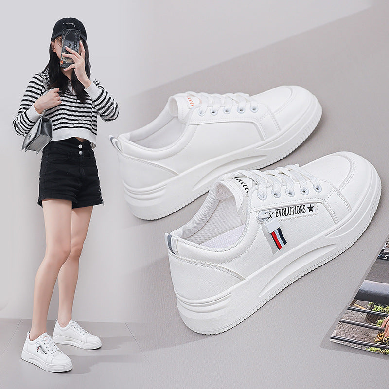 Damen Sneaker Bequem Sportlich Weite Passform - BerlinGlamour