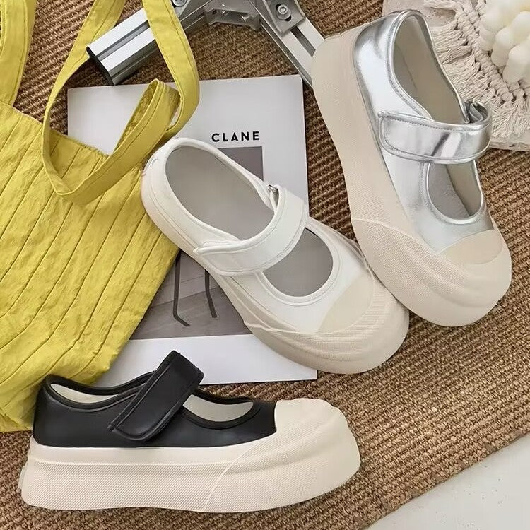 Damen Sneaker Slip-On mit Klettverschluss Modisch Breit - BerlinGlamour
