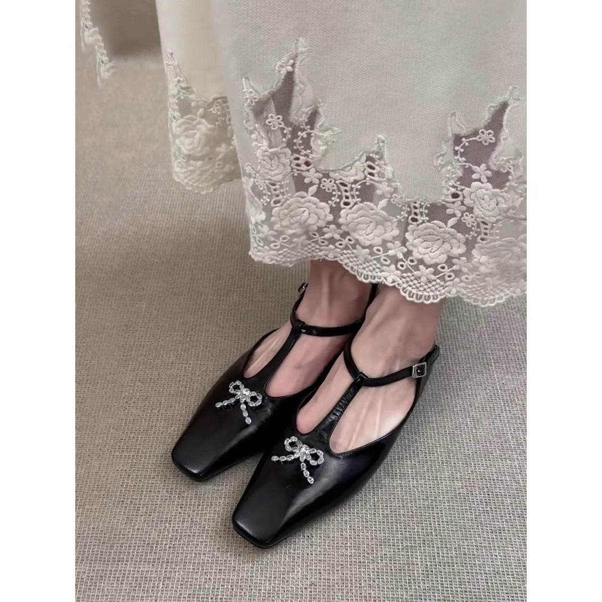 Elegante Damen Slingback Schuhe mit Schmuckdetail Glitzer