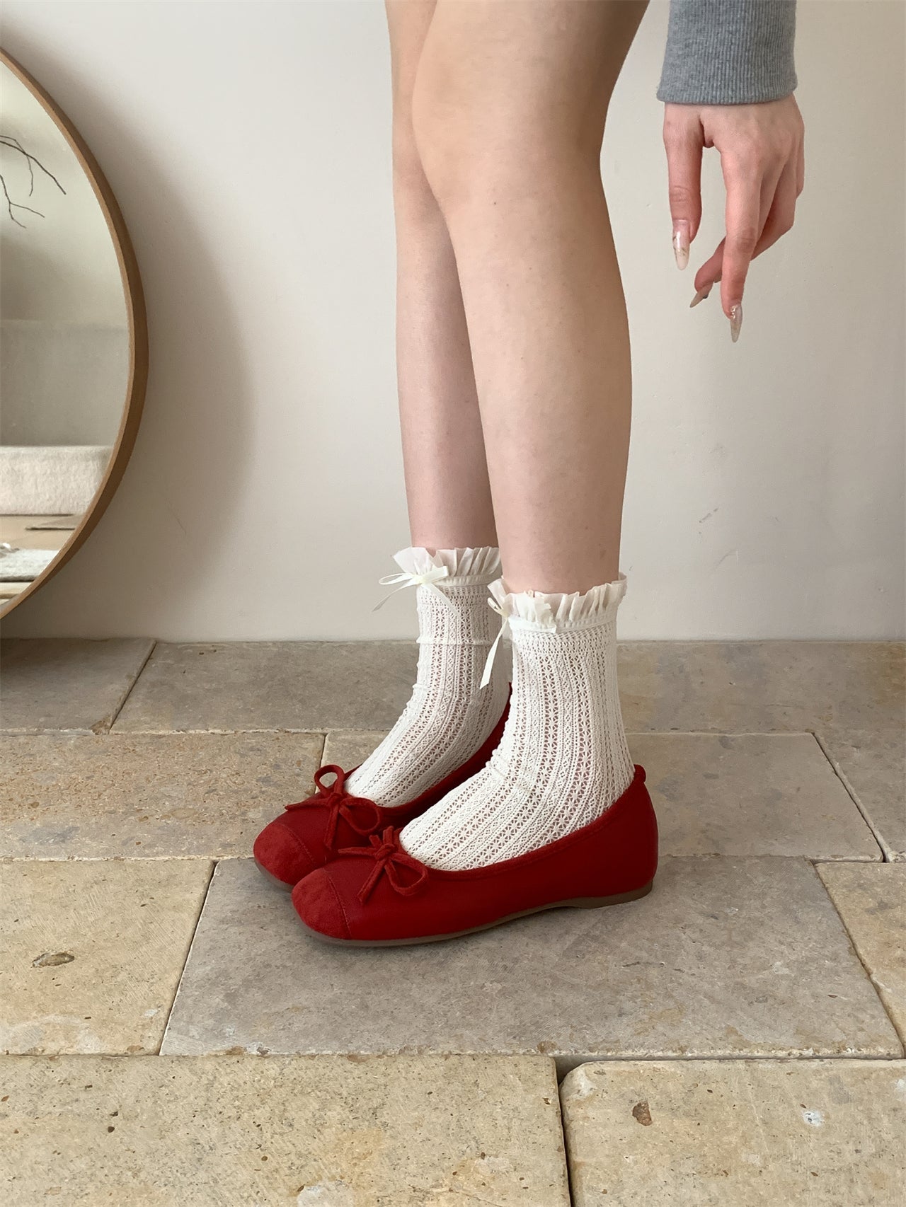 Damen Ballerina Schuhe Elegante Rüschen Metall Akzent
