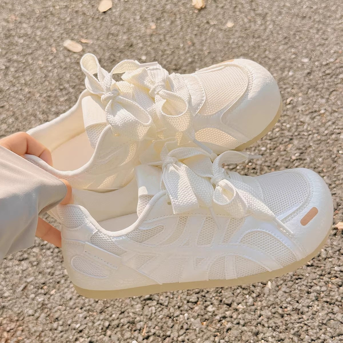 Damen Sneaker Sportlich Leicht mit Schnürung und Netzdesign