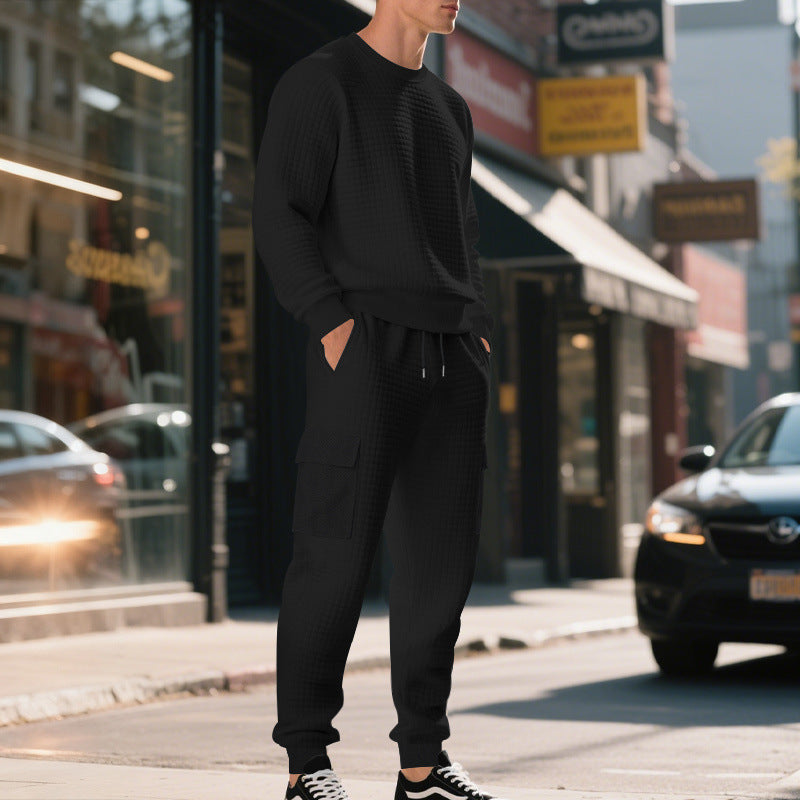 BerlinGlamour Sweatshirt und Cargohose Set - das ist der perfekte Begleiter für deinen nächsten Städttrip. Der lässige Sweatshirt ist aus hochwertigem Material gefertigt und bietet optimal