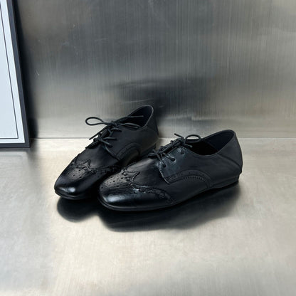 Damen Leder Schnürschuhe Elegante KomfortSchuhe mit Lochmuster - BerlinGlamour