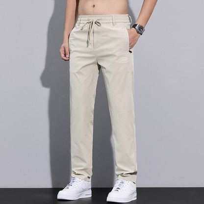 ein Beispiel für einen E-Commerce-Produktitel auf Deutsch: Sportliche Freizeithose mit verstellbarem Kordelzug
