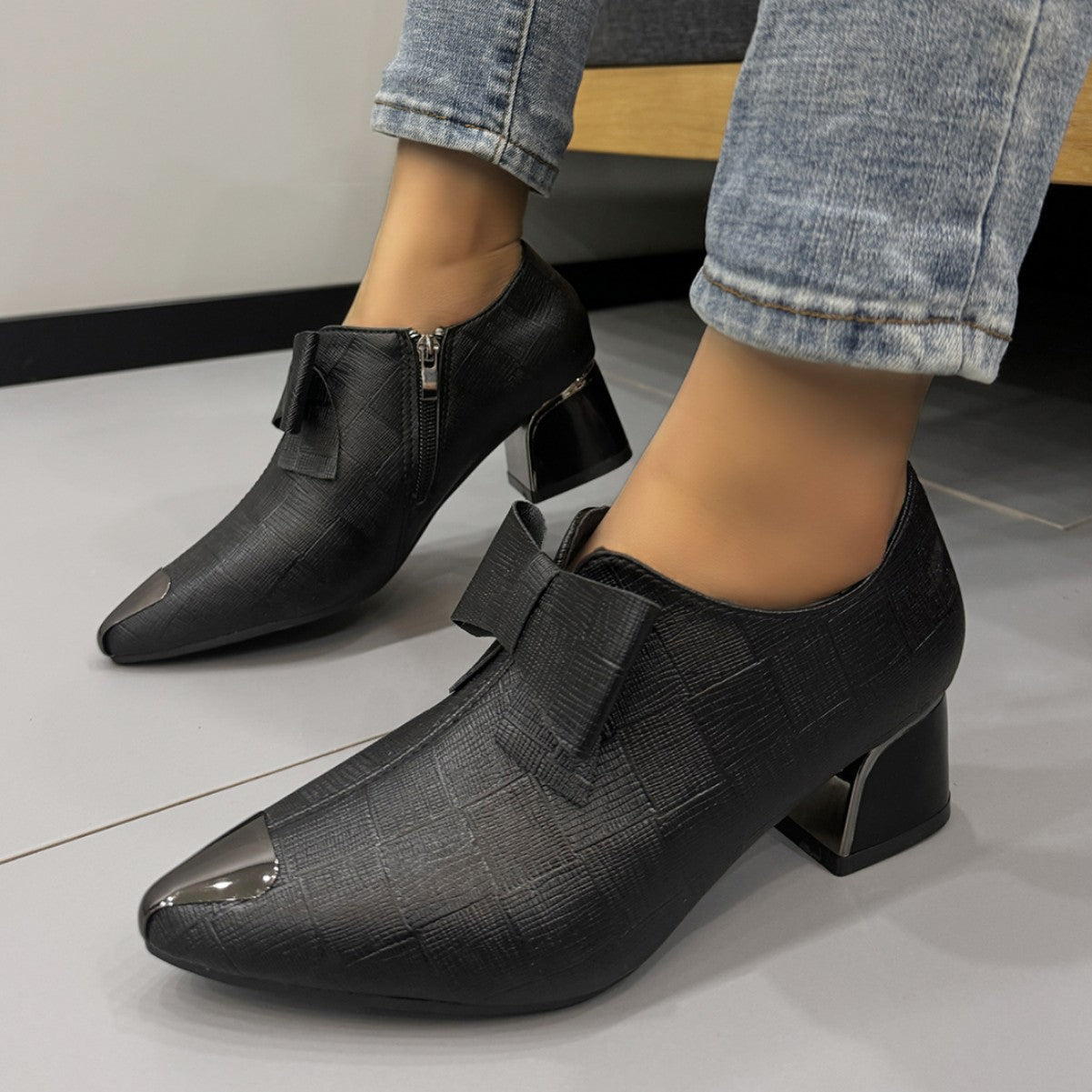 Damen Stiefeletten Elegant Schleifen Detail Modern - BerlinGlamour