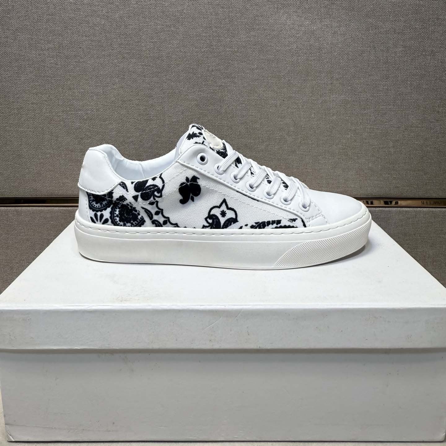 Damen Sneaker Blumenmuster Weich Komfortabel