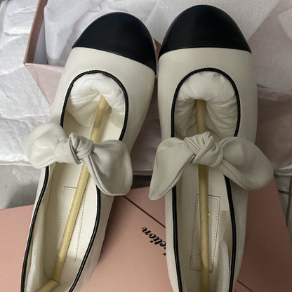 Damen Ballerinas Elegante Schleife Glanzoptik