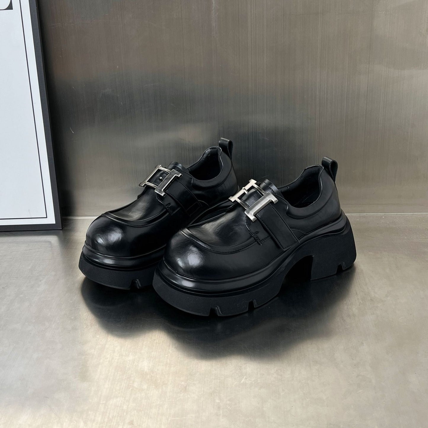 Damen Clogs Chunky mit Schnallen Dekoration Rutschfest