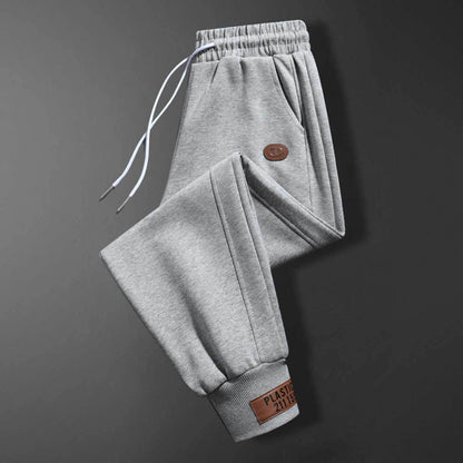 Bequeme Herren Sweatpants mit Verstellbund und Taschen Sportlich
