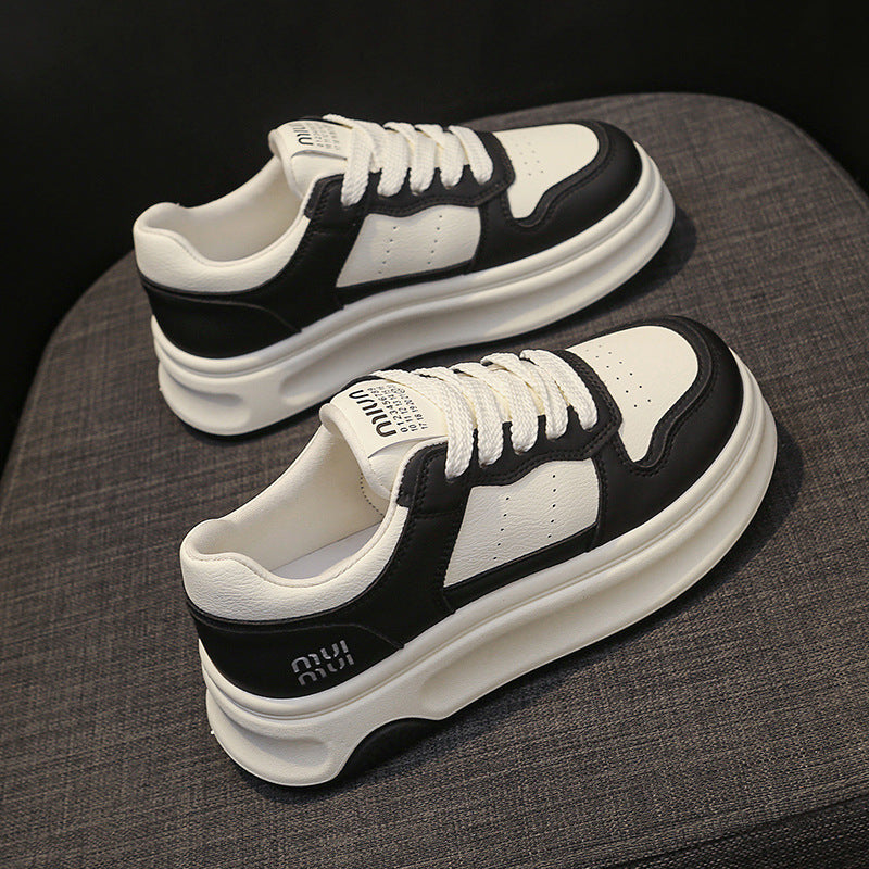 Damen Sneaker Stabile Laufsohle Elegante Sportmode