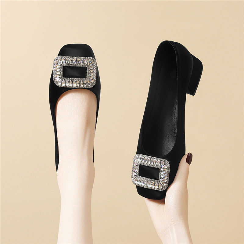 Damen Slingback High Heels Mit Schmuckdetail Elegant Schwarz - BerlinGlamour