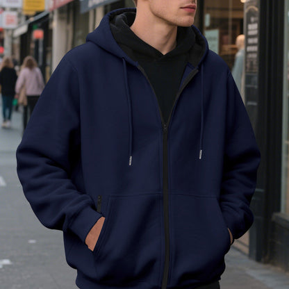 Herren Zip-Hoodie, atmungsaktiver Fleece-Innenausstattung BerlinGlamour, praktische Taschen für den modernen Stadtbummler.