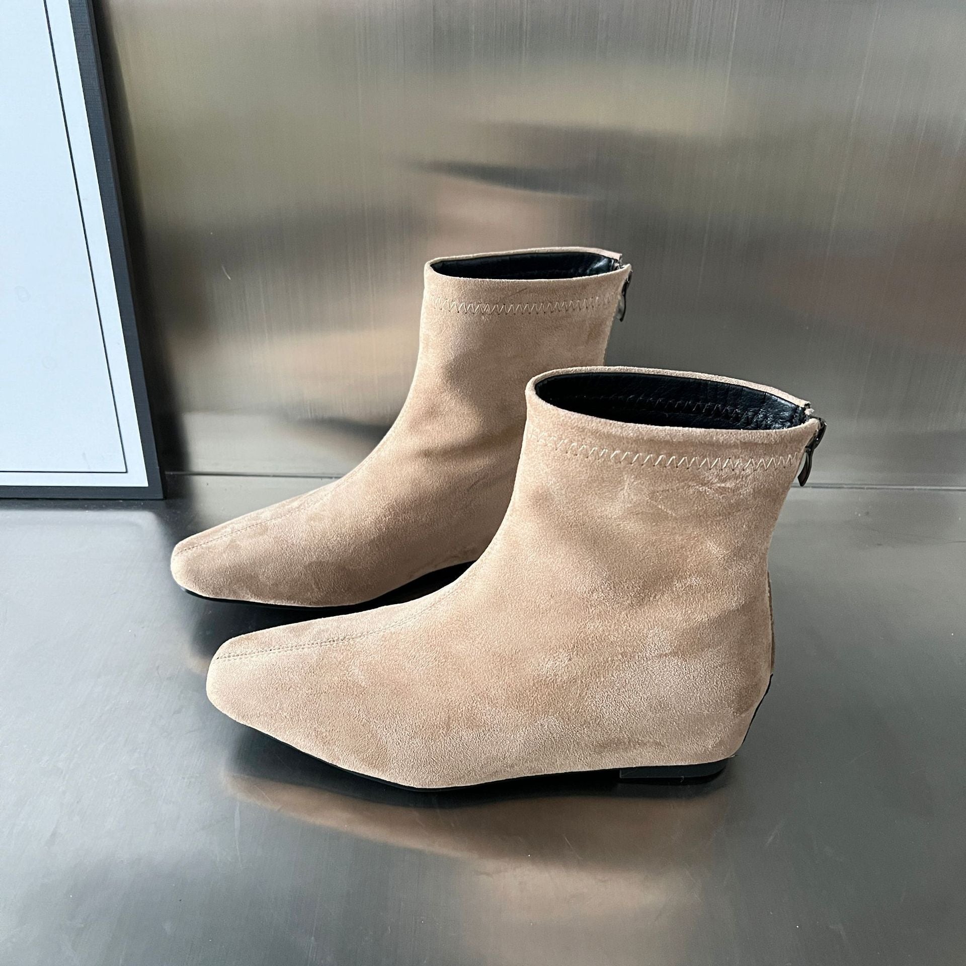 Damen Ankle Boots Wildleder Reißverschluss Schwarz Stiefel - BerlinGlamour