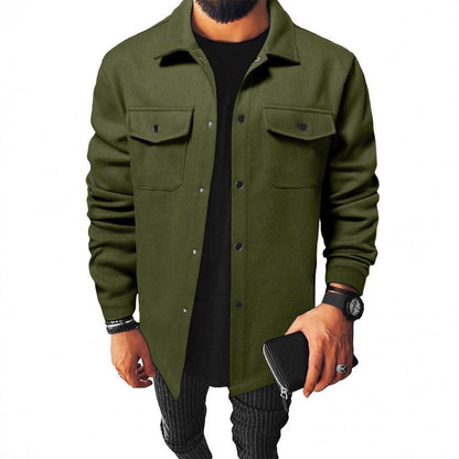 Herren Jackenhemd aus robustem Material mit praktischen Taschen Berlin-Glamour, ideal für den modernen Mann, der Wert auf Qualität und Stil legt. Diese Herren Jackenhemd aus robustem Material bieten ein