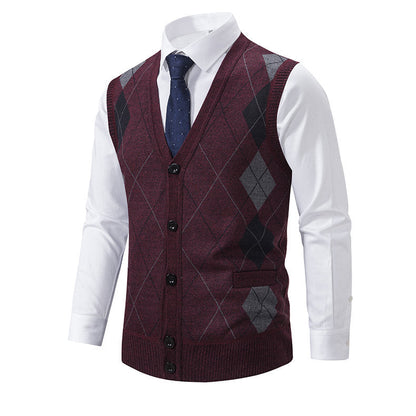 Herren elegante Strickweste mit modernem Rautenmuster und praktischen Taschen BerlinGlamour
